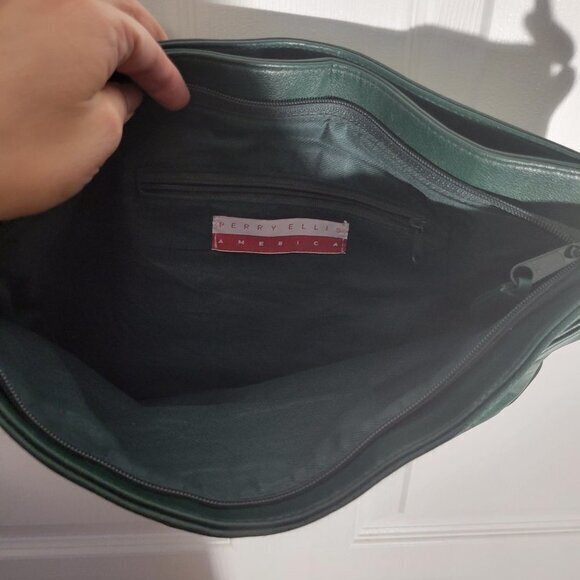 Perry Ellis-America- Crossbody Handbag-Emerald - Picture 5 of 6